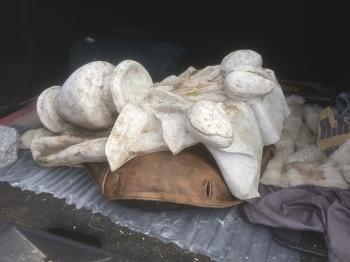 نموذج ثلاثي الأبعاد لآلة CNC المزهريات 